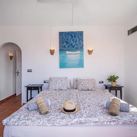 Casa Linda Great Located House In