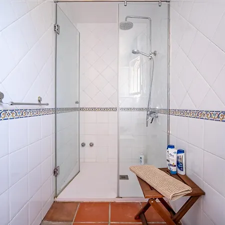 Casa Linda Great Located House In
