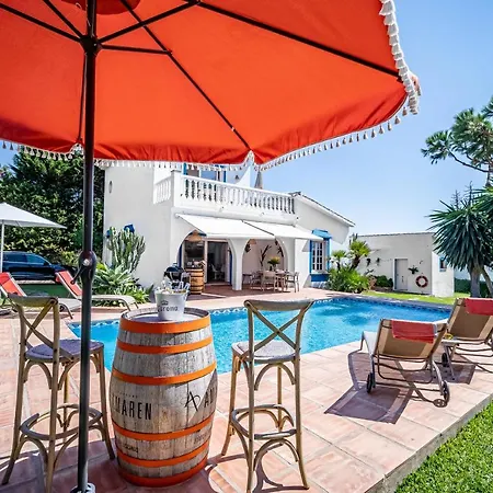 Casa Linda Great Located House In Marbella