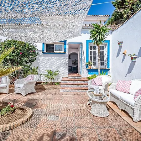 Casa Linda Great Located House In * 마르베야
