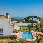 Casa Olinda Great Located House In Marbella